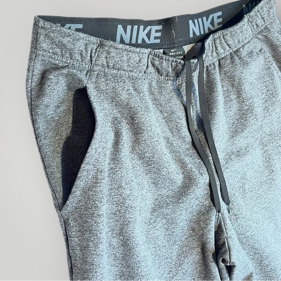 Nike Dri-Fit Gray Sweatpants - Picture 6 of 10